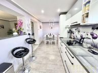 Prodej domu se dvma samostatnmi bytovmi jednotkami, Karvin