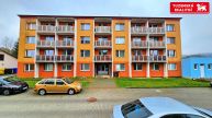 Njemn byt 1+kk po rekonstrukci, Letovice ulice Jirskova