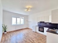 pronjem bytu 2+kk 48m2 po rekonstrukci 4. patro cihla vtah Nad Kajetnkou Praha 6 Bevnov