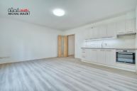 Pronjem 2+kk 61 m2, Sklen kopec, Hranice