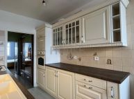 Prodej prostorn�ho mezonetov�ho bytu 4+1, 118 m2, Praha � Stod�lky