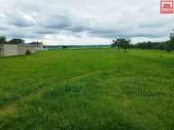 Nab�z�me k prodeji stavebn� pozemky o celkov� v�m��e 1.959m v zastav�n� ��sti obce Rataje - T�etic