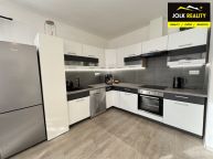 Pronjem, Byt 3+kk, 78m2 s balknem a parkovacm stnm - Opava