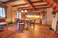 Prodej RD Hol�ice 5kk 188m2, zahrada 802m2 + pozemky 2877m2