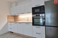 Pronjem novostavby bytu 2+kk s lodi + vetn parkovacho stn, ul. Pionr, Uniov