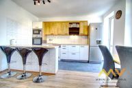 Pronjem podkrovnho bytu 3+1, 92 m2/balkon, Hradec Krlov  centrum.