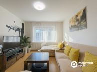 Prodej rodinn�ho domu 3+1 + p��slu�enstv� v klidn� ��sti Miroslavi, ulice �doln�