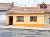 RD, 3+1, v�m�ra 92 m2, terasa, p�da, sklep, zahrada 277 m2, obec Roudnice nad Labem, ul. Hochmanova