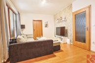 Pronjem 3kk 68m2, P10 Stranice, ul. Nzovsk, balkon, gar, nezazen