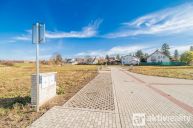 Prodej stavebn�ho pozemku 1 049 m2, Vojkov u Votic, kompletn� s�t� a komunikace, hypot�ka mo�n�