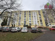 Dlouhodob� pron�jem bytu 3+1, 83 m2, lod�ie, �st� nad Labem, ulice Jizersk�