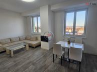 Pron�jem bytu 3+kk Dru�stevn�, T�eb��