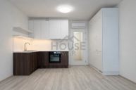 Prodej bytu 1+kk s lod�i� a gar��