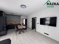 Pron�jem nov�ch nadstandardn�ch byt� 2+kk - Ko�ov