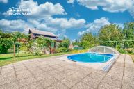 Prodej chaty se zahradou a baz�nem, 1776 m2, Hranice