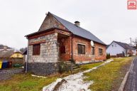 Nab�z�me k prodeji rodinn� d�m v obci Doma�ov u �ternberka, kter� se nach�z� v okrese Olomouc