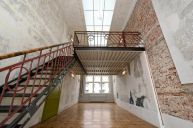 Piln��kova Tov�rna, designov� prostor 78,6 m2, 3NP s v�tahem, recepce/ kuchy�ka, koupelna,