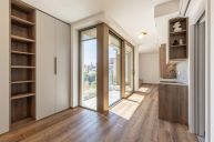 Pron�jem bytu 1+kk, 43 m2 s balkonem a gar�ov�m st�n�m v Brn�, ulice Slov�kova