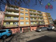 Byt OV, 4+1, 74 m2, lod�ie, sklep, Litom��ice, ulice Kozinova