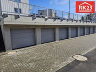 Pron�jem, Gar�, L�zn� Kyn�vart, ul. Kr�lovsk� svahy