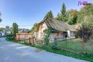 Rodinn� d�m se zahradou a gar�� Rychnov nad Kn�nou