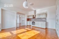 Pron�jem bytu 2+1, 76 m and sup2; + balkon 20 m and sup2;, Krop��ova, Hranice