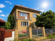 Pron�jem, Rodinn� d�m 5+kk 250 m2,  zahrada 585 m2 Praha - Stod�lky