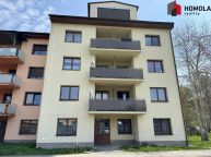 byt 2+KK k pron�jmu v�etn� parkovac�ho st�n�