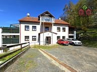 Prodej podkrovn�ho apartm�nu 4+kk, okres Litom��ice, obec Velem�n, ��st obce Oparno