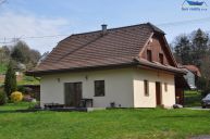 Prodej technologicky vysp�l�ho RD 5+kk, 144 m and sup2;, pozemek 2 095 m and sup2;, polosamota, A+