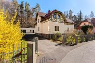 Vila Moritz: Investi�n� p��le�itost u Karlov�ch Var� - 5 apartm�n� po rekonstrukci