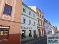 Rodinn� d�m s investi�n�m potenci�lem v �esk� Kamenici  bydlen� i podnik�n� v jednom