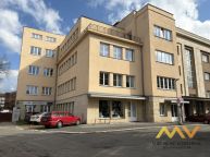 Pron�jem kancel���, 62 m2, Hradec Kr�lov� - ul. �kroupova.
