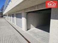 Pron�jem, Gar�, L�zn� Kyn�vart, ul. Kr�lovsk� svahy