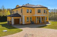 Rezidence ve st�edomo�sk�m stylu - podh��� Kru�n�ch hor