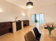Pron�jem bytu 2+1/B, 100 m2, Praha 1 - Star� M�sto, ul. Klimentsk�.