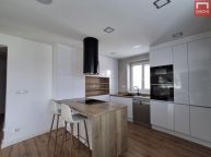 Pron�jem bytu 2+1, RD Za humny, Olomouc  Hodolany