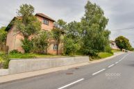Prodej rodinn�ho domu s velk�m stavebn�m pozemkem - Sehradice, okres Zl�n.