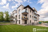 Pron�jem modern�ho bytu 1+kk s terasou a velkou zahradou � P�ezletice u Prahy