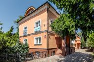 D�m 715m2, Praha 4
