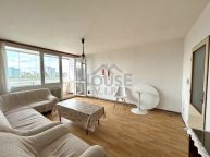 Prodej bytu 3+1, 68 m2, Praha 10 - Stra�nice