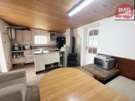 Prodej zahrady s chatou u rybn�ka v Nov� Roli