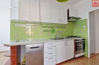 Prodej bytu v osobn�m vlastnictv� 3+1 na ul. Kosmonaut�, Mari�nsk� �dol�, Hlubo�ky