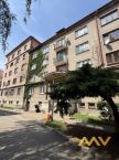 Pron�jem bytu 2+1 s balk�nem, 55 m2, Hradec Kr�lov� � ul. Na St�ezin�.