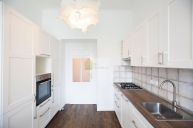 Stylov� neza��z. byt 2+kk,  43 m2, 1 min metro A