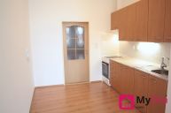 ZNOJMO - pron�jem bytu 1+kk, 35m2