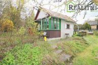 Prodej chaty v zahr�dk��sk� osad� v Kladn�- Ostrovci.