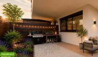 Kompletn� za��zen� byt 2+kk se zahradou, gar�ov�m st�n�m a sklepem v rezidenci Villa Porcellana � Praha 8, Doln� Chabry