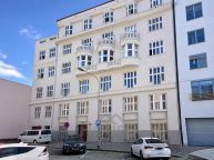 Prodej bytu 1+1 45 m2, Praha - Karl�n