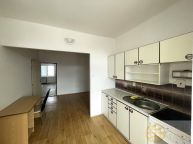 Pron�jem bytu 2+1 v centru T�bora